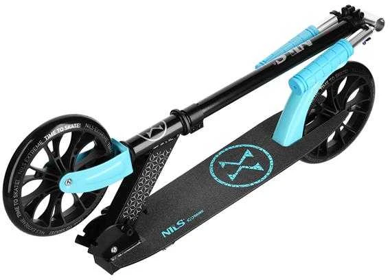 HM1302 Juodas SCOOTER NILS EXTREME