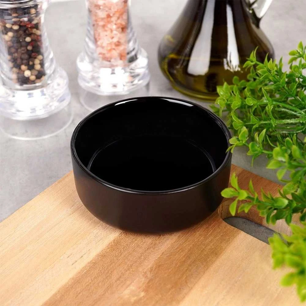 Juodas keramikinis dubuo 9 cm, 150 ml