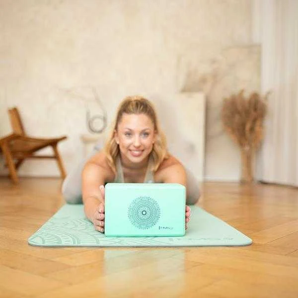 KJ02 MINT HMS YOGA KUBAS