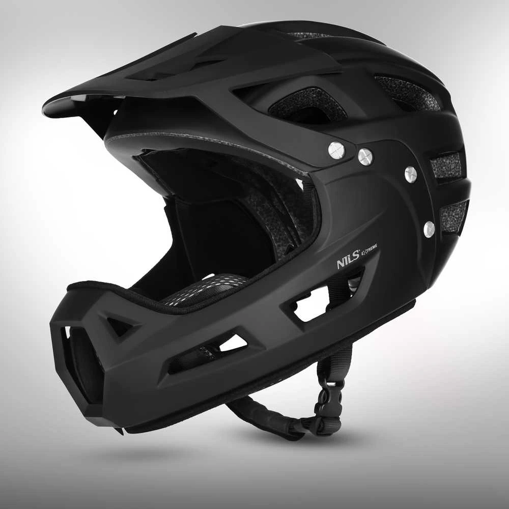 MTW101 Juodas UŽDARAS ŠALMAS M (56-58CM) NILS EXTREME