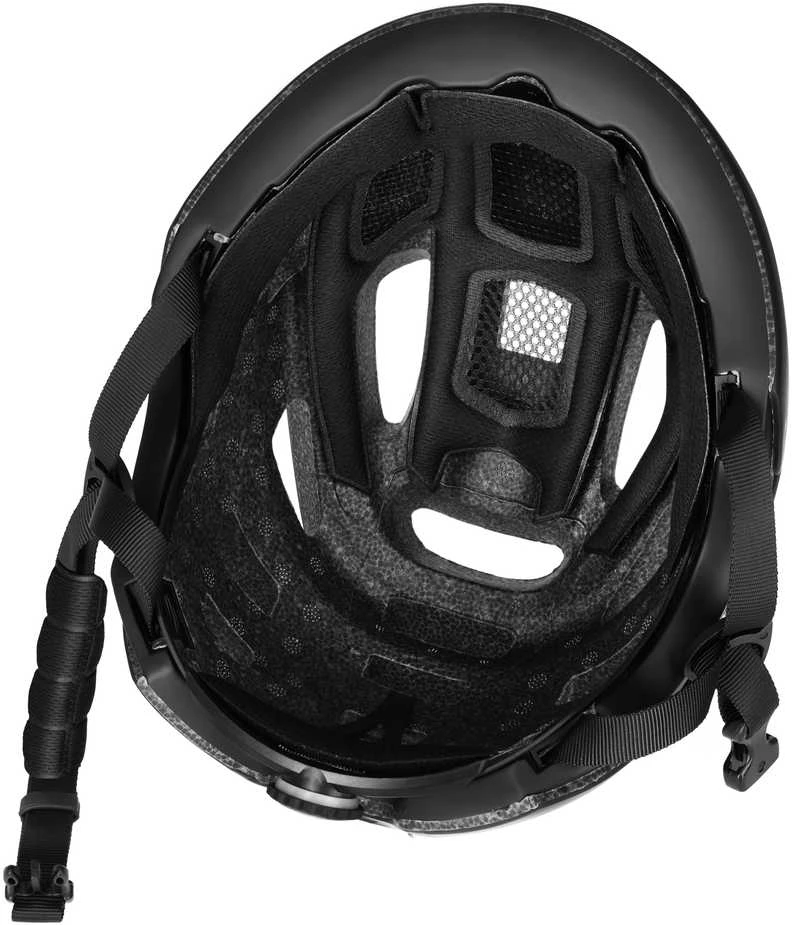 MTW101 Juodas UŽDARAS ŠALMAS M (56-58CM) NILS EXTREME
