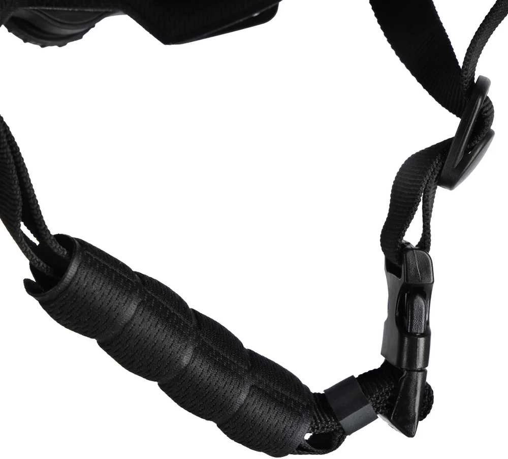 MTW101 Juodas UŽDARAS ŠALMAS M (56-58CM) NILS EXTREME