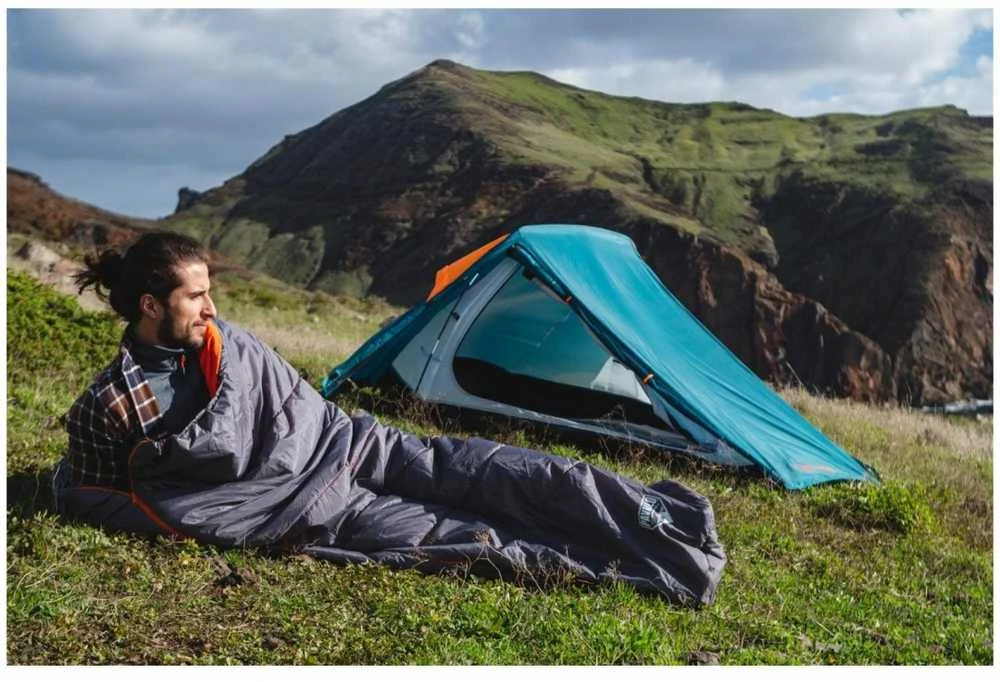 Mummy Tourist Camping miegmaišis miegui po BESTWAY Hiberhide palapine