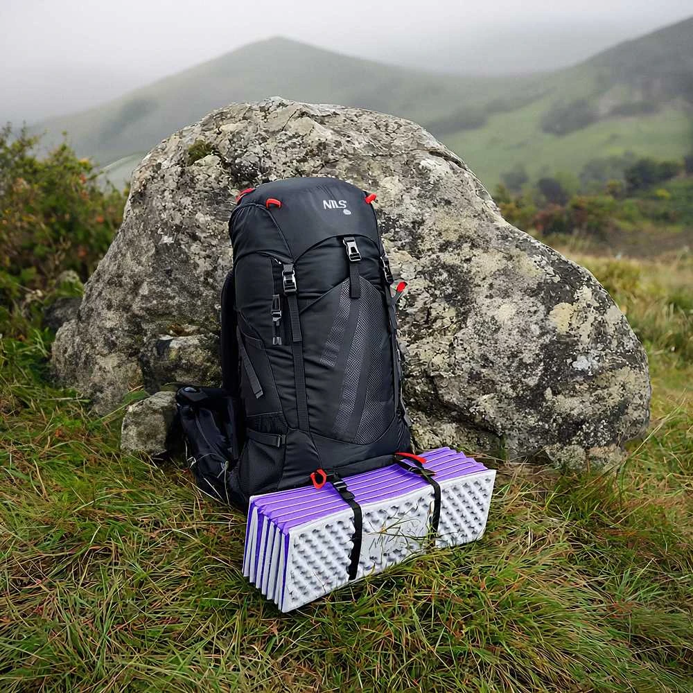 NC17103 SULANKSTAMAS TURISTINIS MIEGIMO KILIMAS SU ALIUMINIU PAPILDYMU + XPE 195 CM PURPLE NILS CAMP