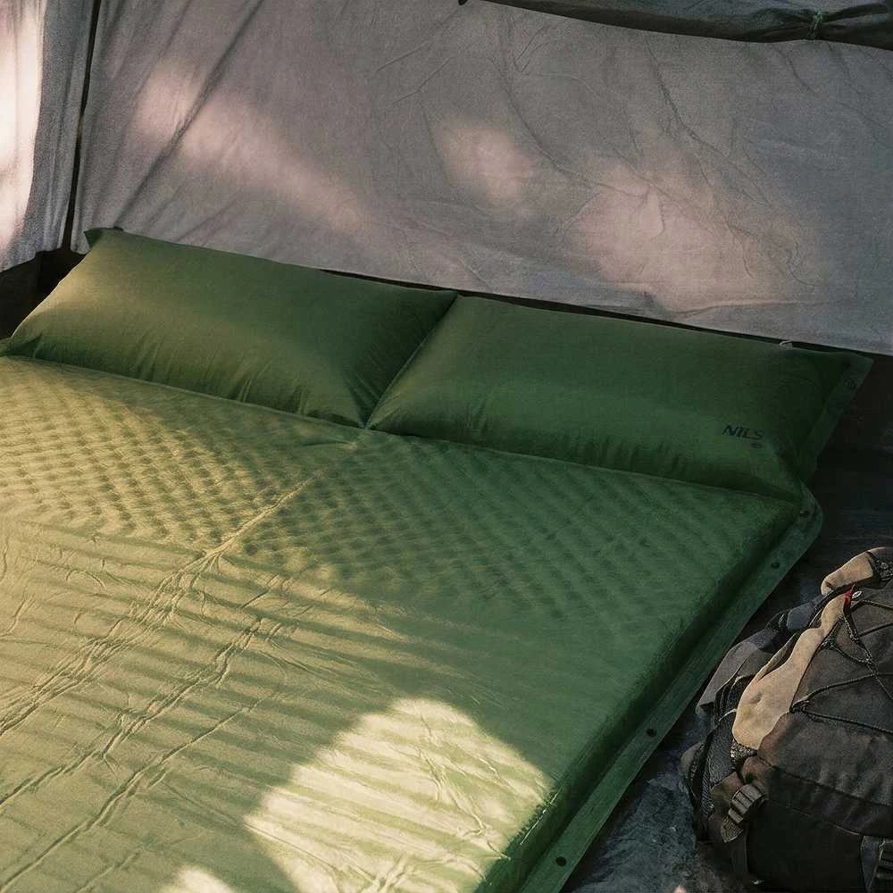 NC4060 ŽALIAS PRIPUČIAMAS DVIGUBAS KILIMĖLIS SU PAGALVE NILS CAMP