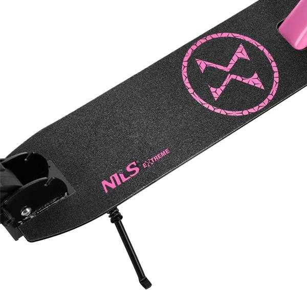 HM1302 Rožinis SCOOTER NILS EXTREME