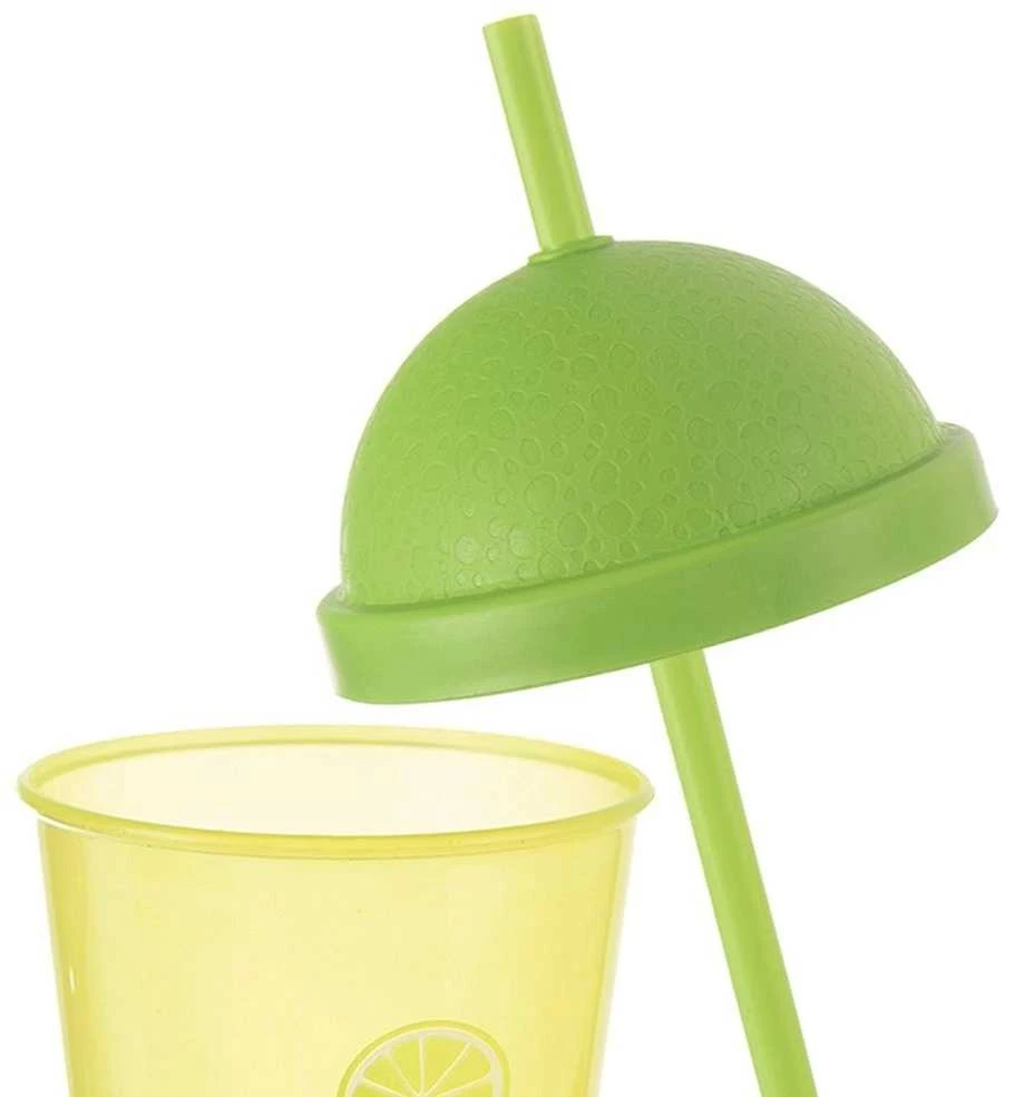 Plastikinis puodelis su dangteliu ir šiaudeliu 450 ml