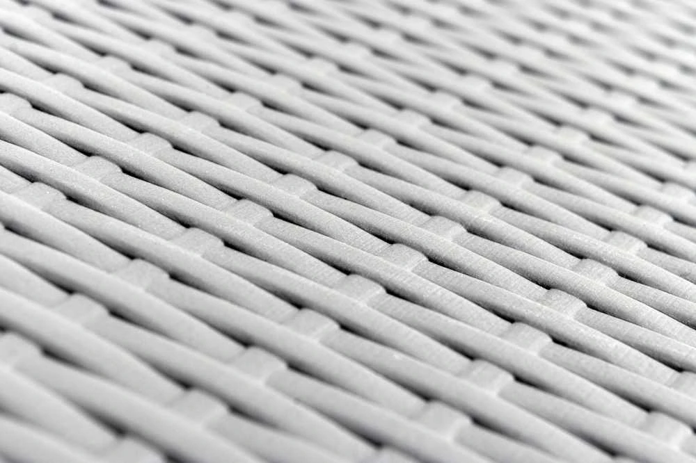 RATTAN pilkos spalvos sulankstomas maitinimo suoliukas
