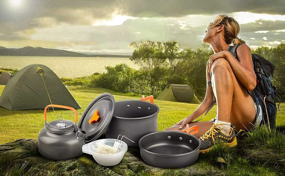 Turistinis rinkinys TRAVELER, virdulio, puodo ir keptuvės komplektas