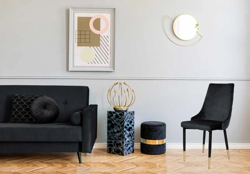 Vermont Velvet juoda minkšta aksominė kėdė