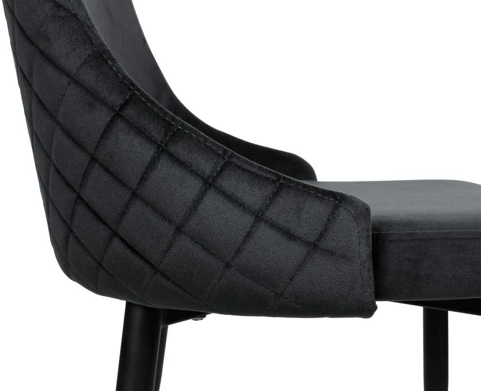 Vermont Velvet juoda minkšta aksominė kėdė