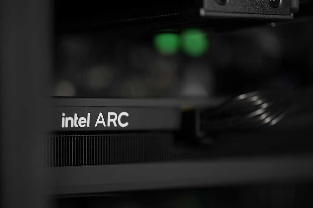 Stacionarus kompiuteris Actina 5901443410287 PC AMD Ryzen™ 5 8400F 32 GB DDR5-SDRAM 1 TB SSD Intel Arc B580 Midi Tower Juodas