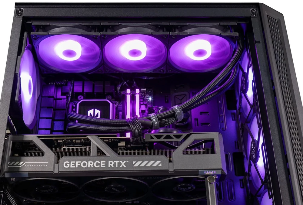 Actina 5901443411956 PC AMD Ryzen™ 7 9800X3D 32 GB DDR5-SDRAM 2 TB SSD NVIDIA GeForce RTX 5080 Windows 11 Home Midi Tower Juodas