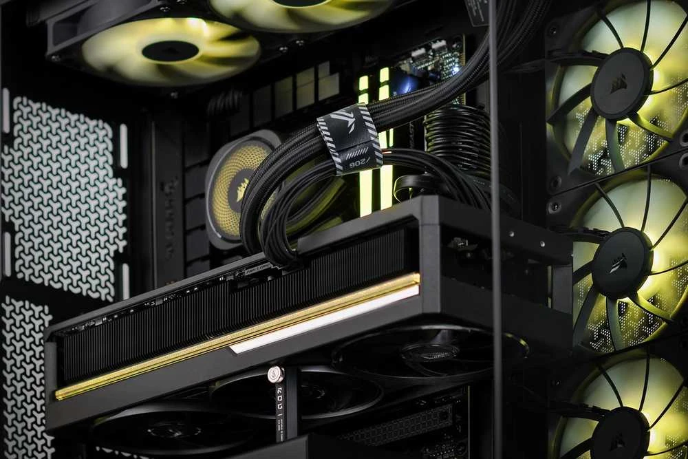 Stacionarus kompiuteris Actina 5901443412229 PC AMD Ryzen™ 7 9800X3D 64 GB DDR5-SDRAM 2 TB SSD NVIDIA GeForce RTX 5090 Midi Tower Juodas