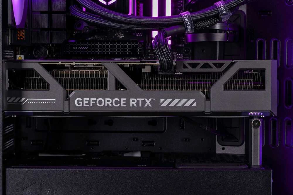 Stacionarus kompiuteris Actina 5901443414575 PC AMD RyzenTM 7 7800X3D 32 GB DDR5-SDRAM 2 TB SSD NVIDIA GeForce RTX 5070 Ti Midi Tower Juodas