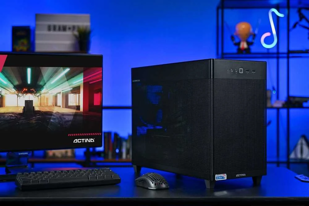 Stacionarus kompiuteris Actina 5901443430612 PC AMD Ryzen™ 7 7800X3D 32 GB DDR5-SDRAM 1 TB SSD AMD Radeon RX 9070 XT Mini Tower Juodas