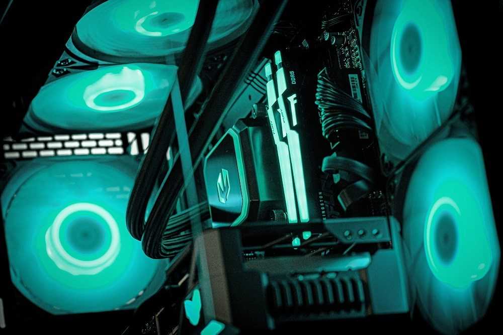 Actina 5901443438892 PC AMD Ryzen™ 9 9900X3D 32 GB DDR5-SDRAM 1 TB SSD AMD Radeon RX 9070 XT Midi Tower Juodas