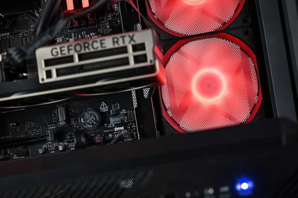 Ausinės Actina 5901443440277 PC Intel Core Ultra 7 265KF 32 GB DDR5-SDRAM 2 TB SSD NVIDIA GeForce RTX 5080 Windows 11 Home Midi Tower Juodas