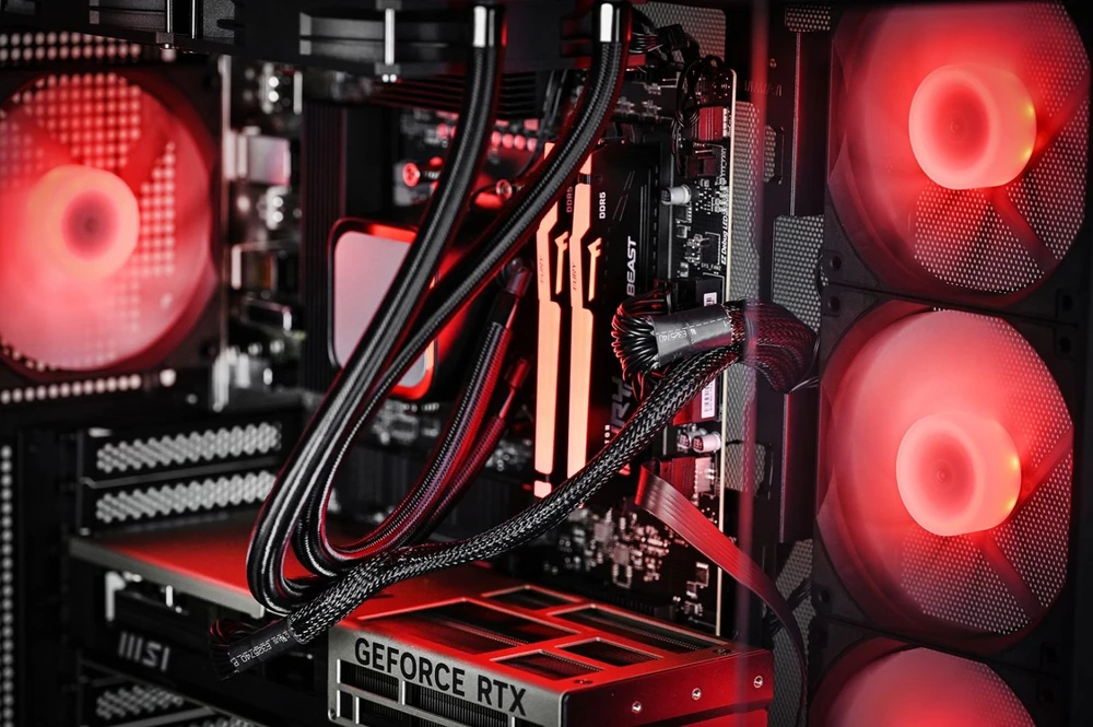 Ausinės Actina 5901443440291 PC AMD Ryzen™ 9 9950X3D 32 GB DDR5-SDRAM 1 TB SSD NVIDIA GeForce RTX 5080 Windows 11 Home Midi Tower Juodas