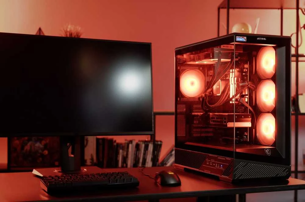 Ausinės Actina 5901443441212 Kompiuteris Intel Core Ultra 5 245KF 16 GB DDR5-SDRAM 1 TB SSD NVIDIA GeForce RTX 5070 Midi Tower Juodas
