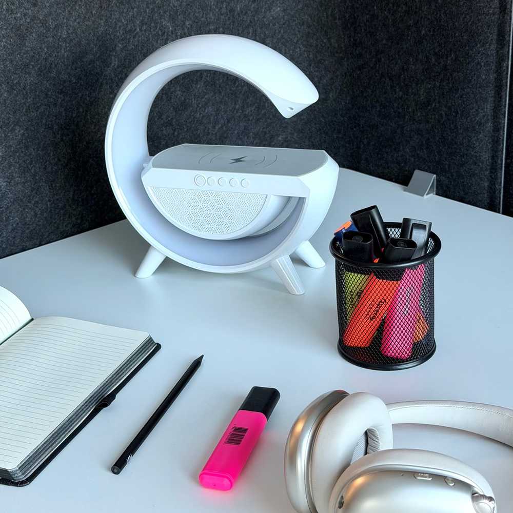 Activejet AJE-SOLO RGB LED muzikinis šviestuvas