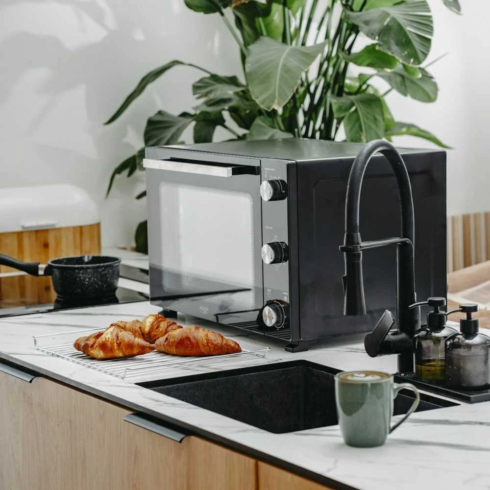 Mikrobangų krosnelė Adler Electric orkaitė | AD 6028 | 60 L | 2000 W | Juodas