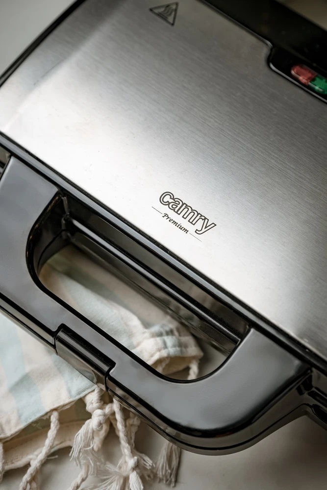 Sumuštinių keptuvas Camry | Sumuštinių keptuvė XL | CR 3054 | 900 W | Lentelių skaičius 1 | Kepinių skaičius 2 | Juodas