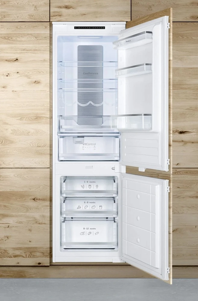 Amica BK3055.6 NFM(E) įmontuojamas šaldytuvas su „Total No Frost“ technologija, baltas, 244 l