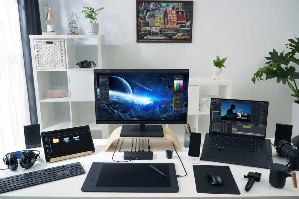 Asus Triple 4K Thunderbolt 4 dokas | Ethernet LAN (RJ-45) jungtys 1 | HDMI jungtys 2 kiekis