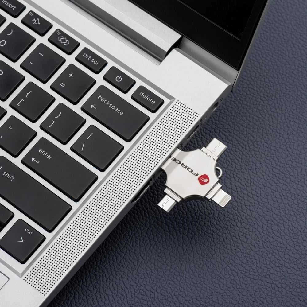USB atmintinė 32 GB USB 3.2 Gen 1 (USB A / USB C / Lightning / Micro USB) Forcell F-Data Metal Quad sidabrin