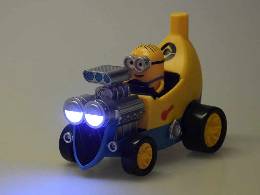 Hasbro Banana Car Minion – Flashing Lights, Funny Sounds & Vibrating Fun! ZA5941