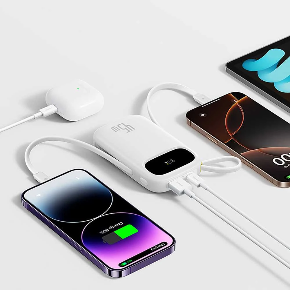 Baseus „EnerFill FC31“ 20000mAh 45W išorinė baterija su skaitmeniniu ekranu ir 2 integruotais laidais (USB-C + „Lightning“) – balta