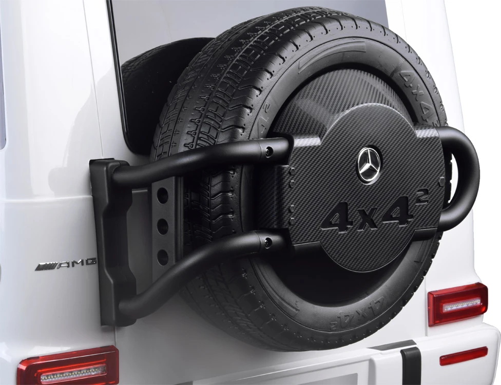 Jokomisiada Baterijomis varomas automobilis Mercedes G klasės 63 AMG 4x4 Panelinis radijas 2 asmenims PA0309