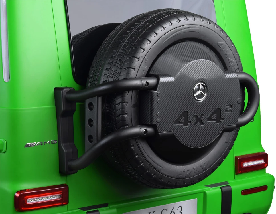 Jokomisiada Baterijomis varomas automobilis Mercedes G klasės 63 AMG 4x4 Panelinis radijas 2 asmenims PA0309