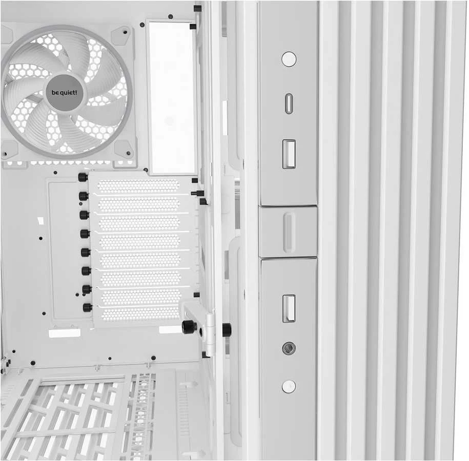 „Be Quiet! Light Base 900 FX Balta“