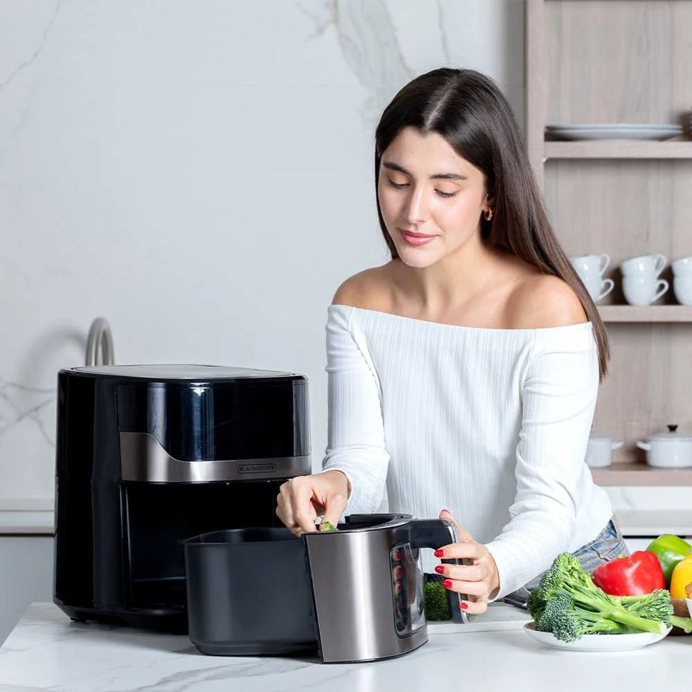 Black & Decker Juodas & Decker Karšto oro gruzdintuvė - Juodas & Decker BXAF6500E