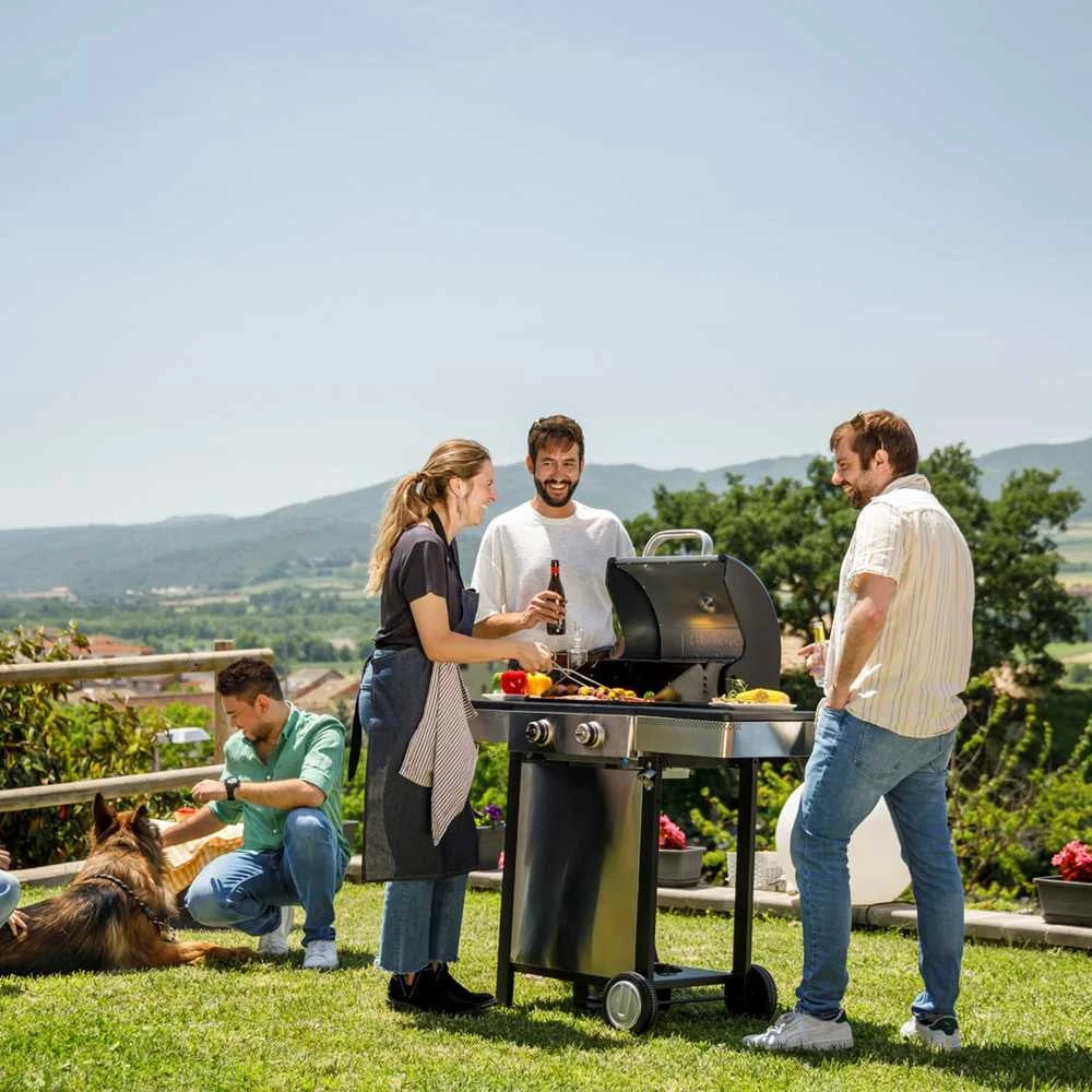 Black & Decker juodas+decker Juodas & Decker BXOG7200E gas grill, 2 burners x 3.6 kW