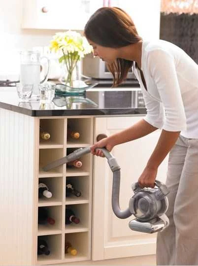 Dulkių siurblys Black & Decker Juodas & Decker Akumuliatorinis siurblys Juodas & Decker PD1820LF-QW