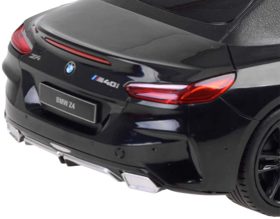 Jokomisiada BMW Z4 1:18 vairuojamas automobilis su RASTAR nuotolinio valdymo pultu RC0580
