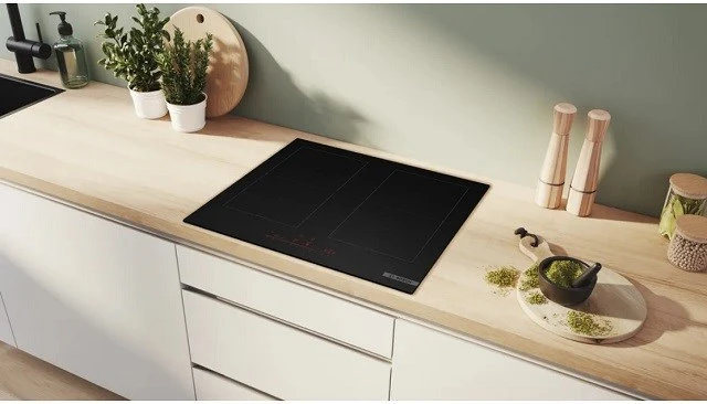 BOSCH indukcinė kaitlentė PVQ61CHB1E kilimėlis