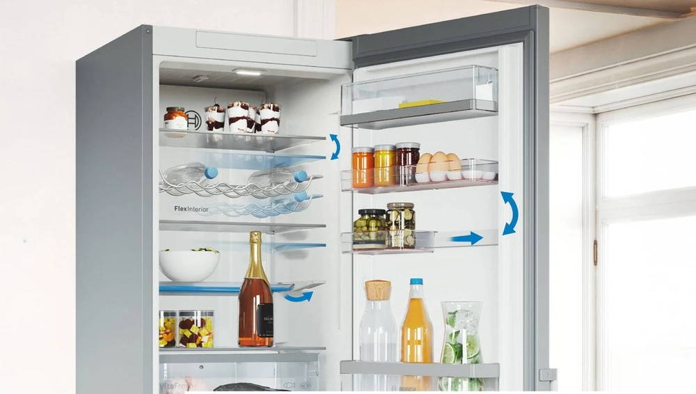 Bosch Serie 6 KGN39LBCF fridge-šaldiklis Freestanding 363 L C Juodas