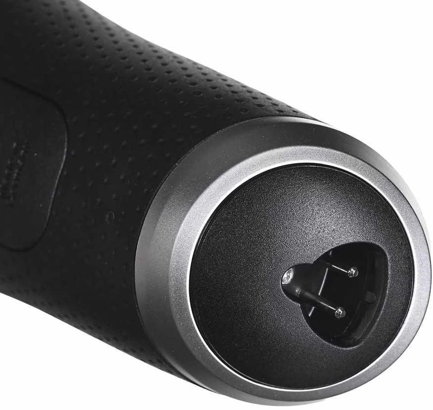 Braun 9600S Barzdaskutė Series 9 PRO+ juodas