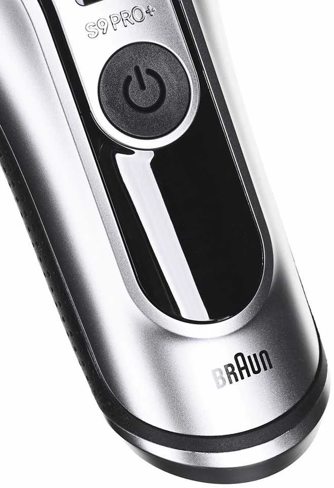Braun 9667CC Barzdaskutė Series 9 PRO+ Clean&Charge / sidabrinis
