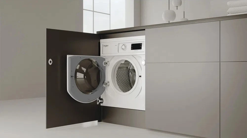 Įmontuojama skalbyklė-džiovyklė Whirlpool BI WDWG 861485 EU