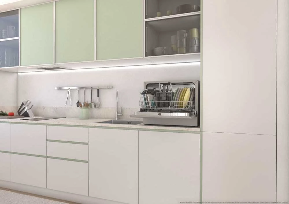 Candy Indaplovė | 6E51LS | Stalas | Plotis 55 cm | Indų komplektų skaičius: 6 | Programų skaičius: 8 | Energijos vartojimo efektyvumo klasė: E | Sidabrinis