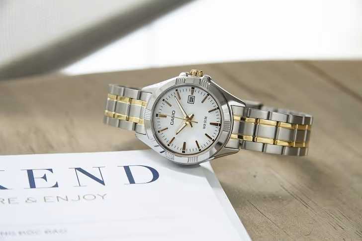CASIO LTP-1308SG-7AVDF moteriškas laikrodis (zd605c) + dėžutė