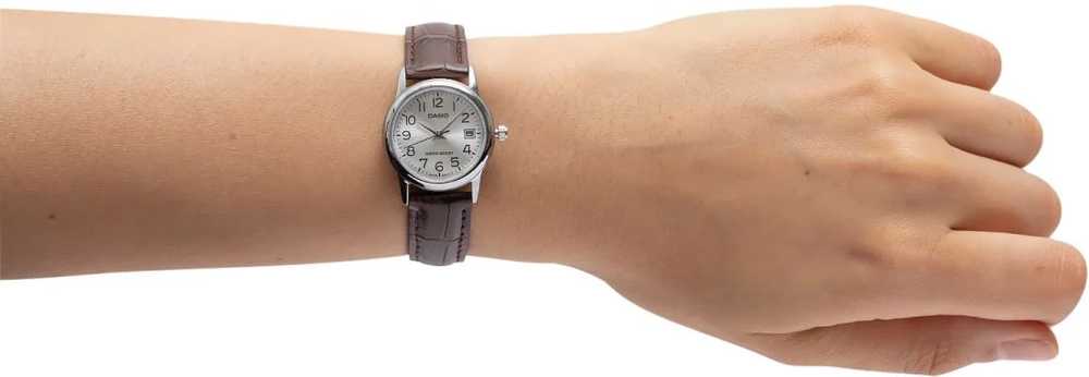 CASIO LTP-V002L-7B2UDF moteriškas laikrodis (zd584i) + dėžutė