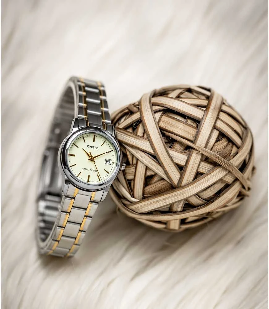 Casio LTP-V002SG-9A moteriškas laikrodis + dėžutė
