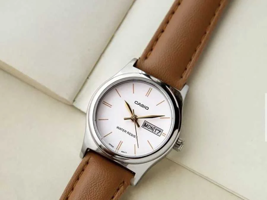 Laikrodis moterims CASIO LTP-V006L-4B (zd576c) + dėžutė