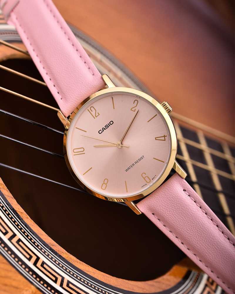Casio LTP-VT01GL-4B moteriškas laikrodis + dėžutė